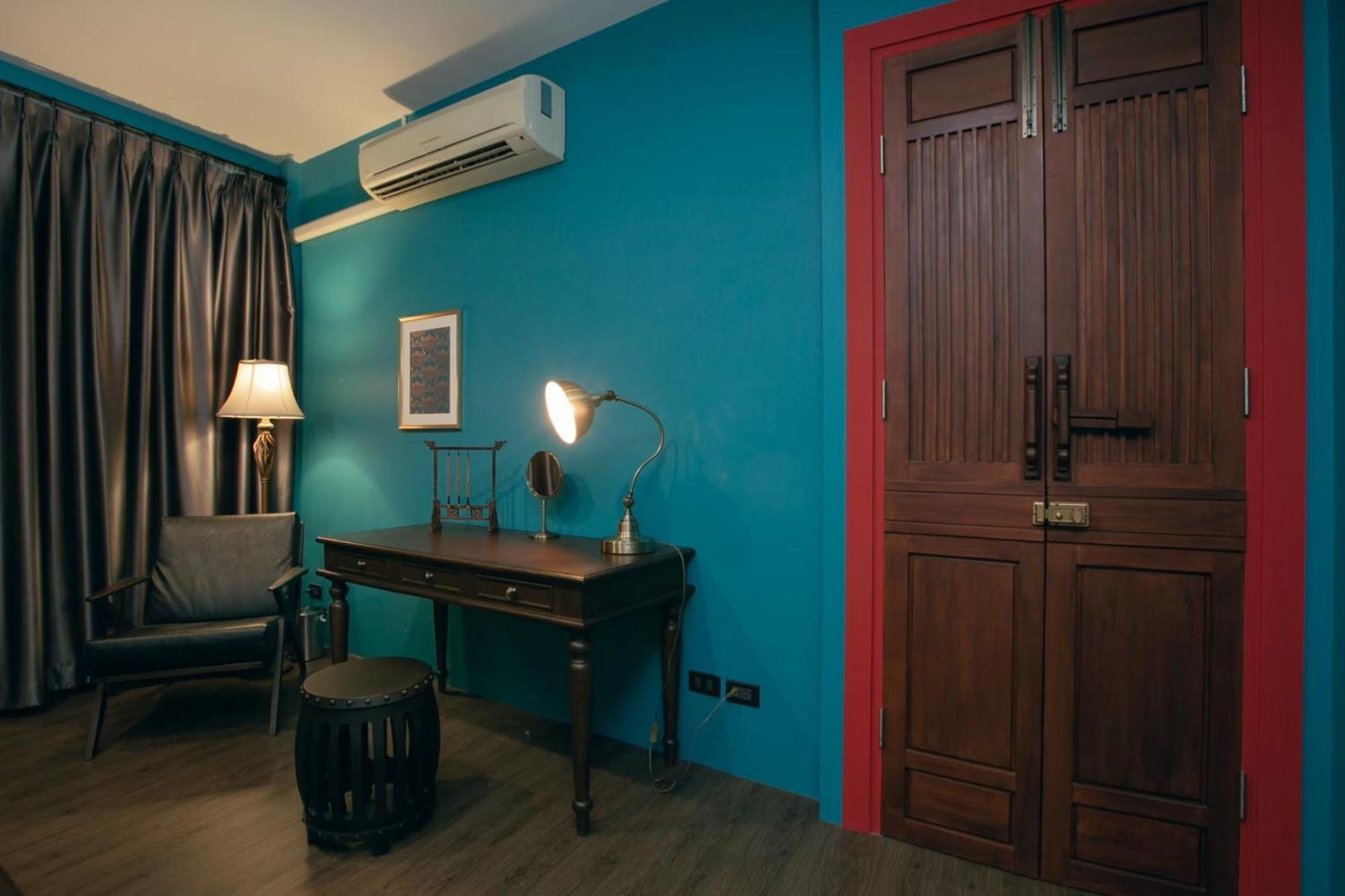 Caiyong Hometel & Cafe'S Studio Μπανγκόκ Εξωτερικό φωτογραφία
